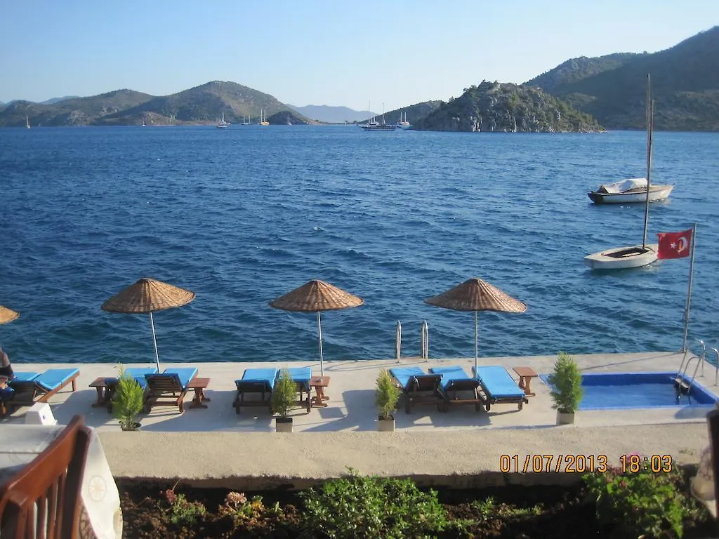 Apart Otel Özgür Apart