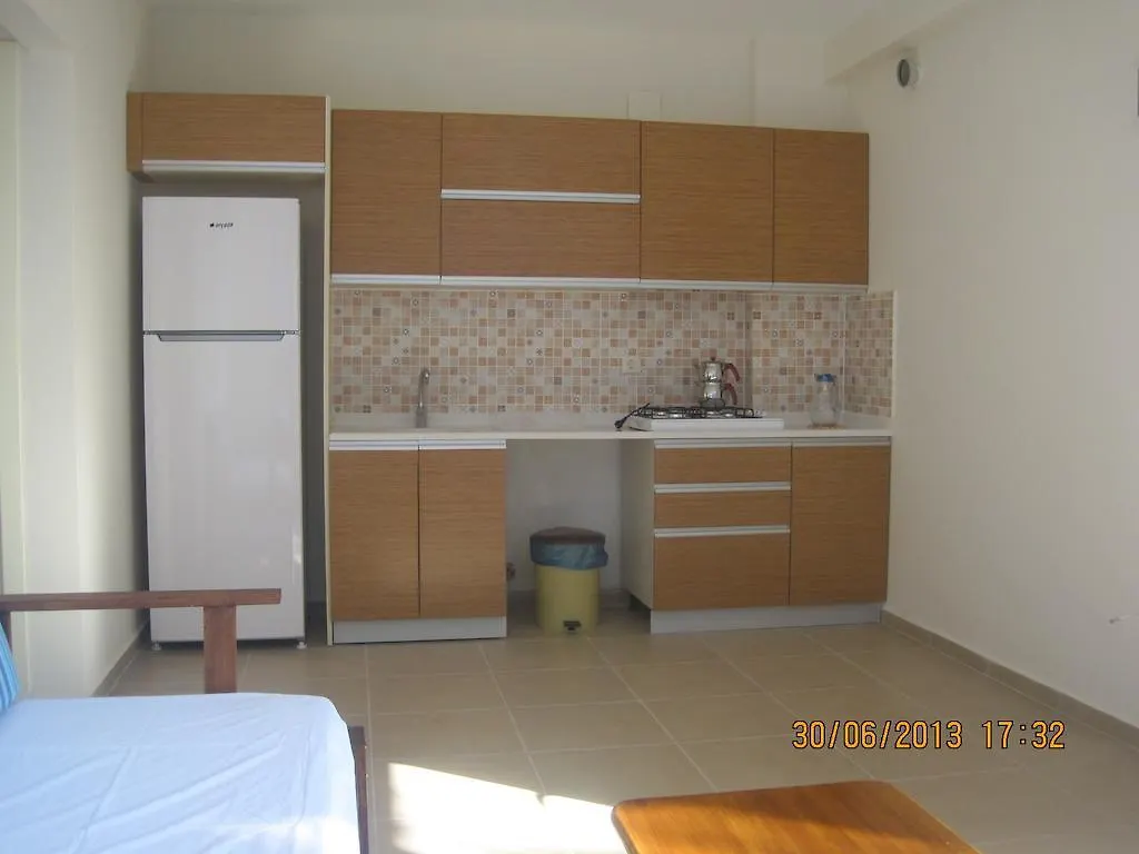 Özgür Apart Apart Otel Bozburun