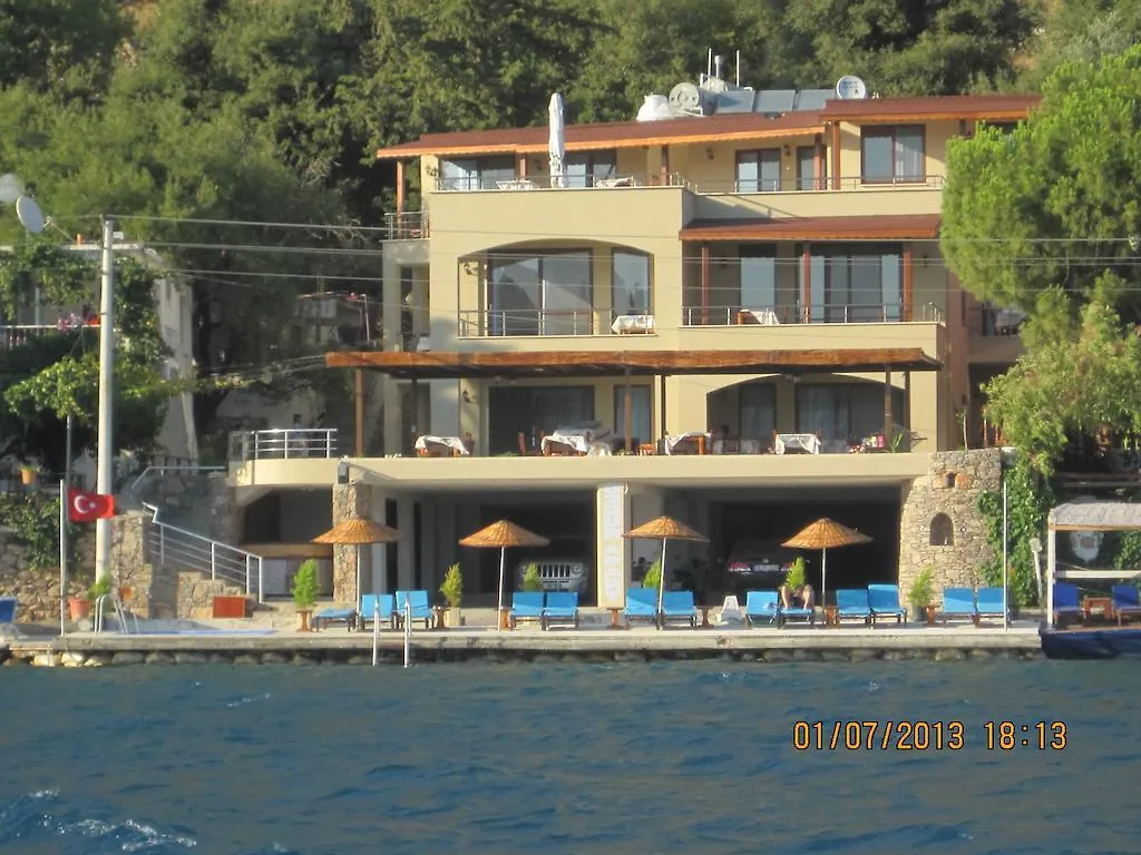 Apart Otel Özgür Apart